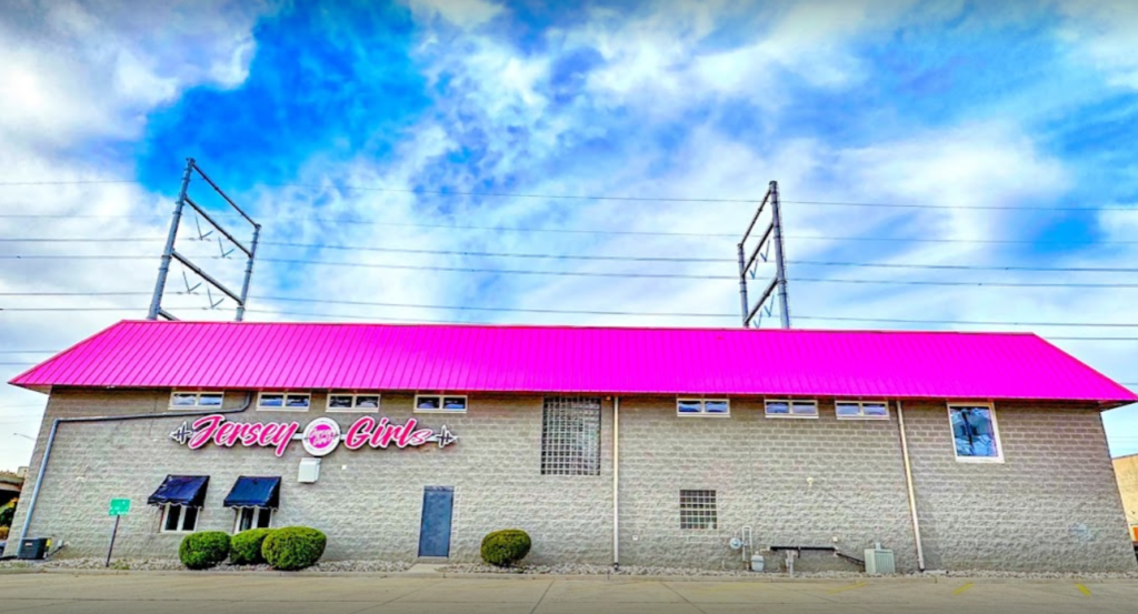 JERSEY GIRLS WESTVILLE, NJ Giant Fitness Jersey Girls